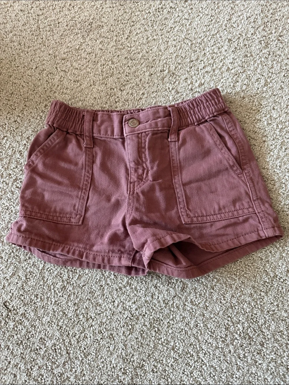 Girls Elastic Waist Utility Shorts in light plumb